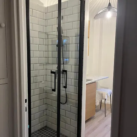 Cozy 12 Minutes De Paris Montparnasse Et Porte De Versailles Apartamento Meudon