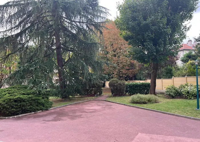 Cozy 12 Minutes De Paris Montparnasse * 뫼동